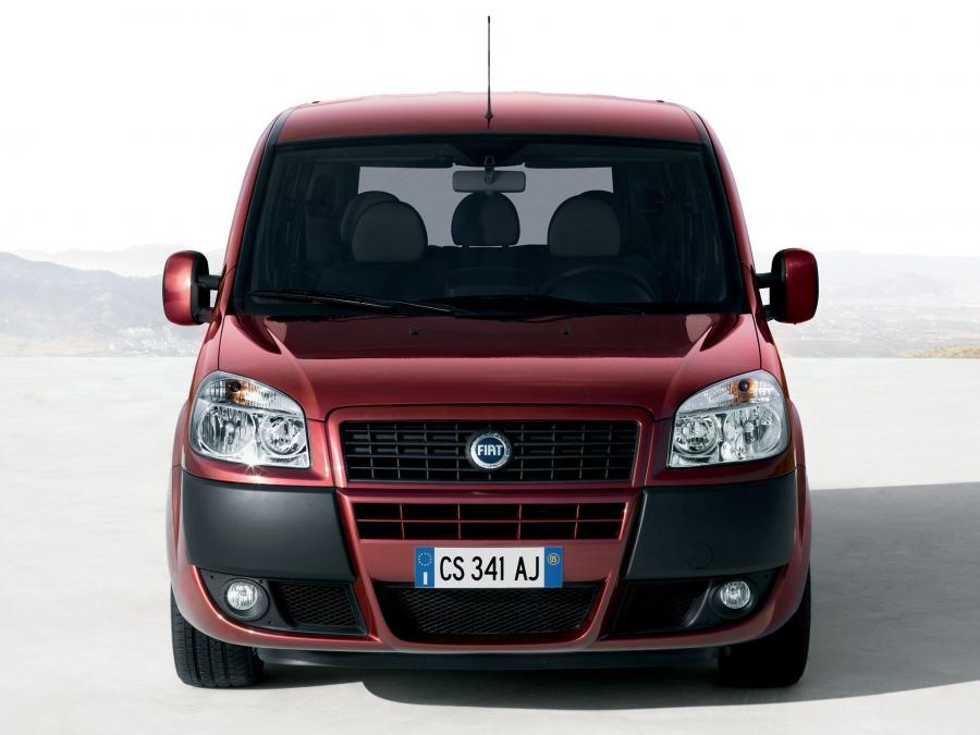  Fiat Doblo Panorama 2005 года  (фото 4 из 14)